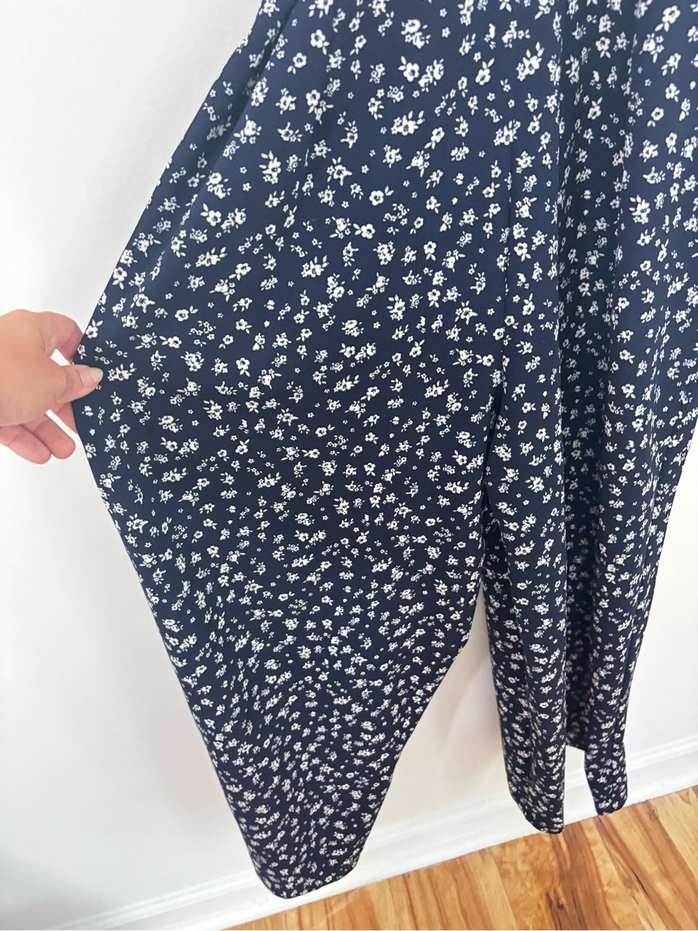 Emerald Sundae Large Navy Floral Jumpsuit Tie Waist Cropped Wide Leg Pockets - Picture 6 of 16